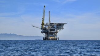 File photograph of offshore oil rig; industry context, not the Trinidad and Tobago consultation.